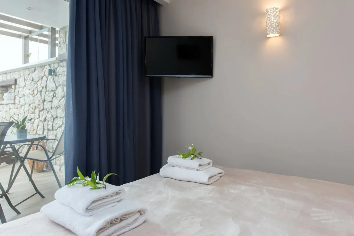 Studios with Private Pool in Corfu