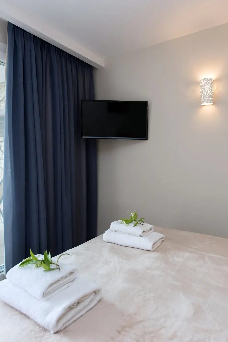 Studios with Private Pool in Corfu
