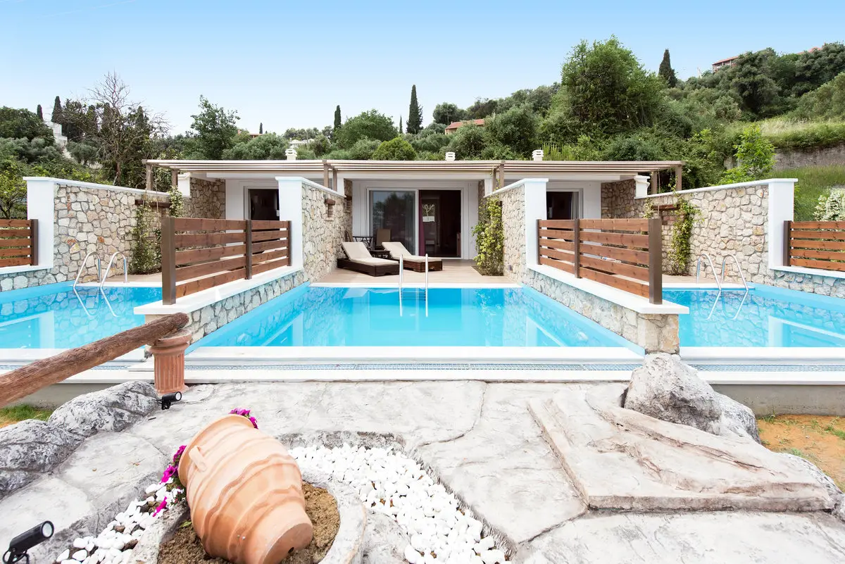 Studios with Private Pool in Corfu