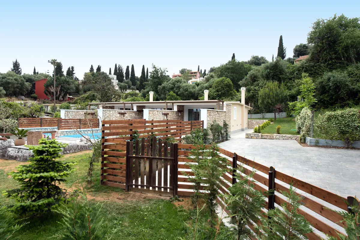 Studios with Private Pool in Corfu