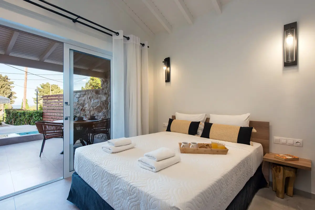 Deluxe Studio with Mini Pool in Corfu