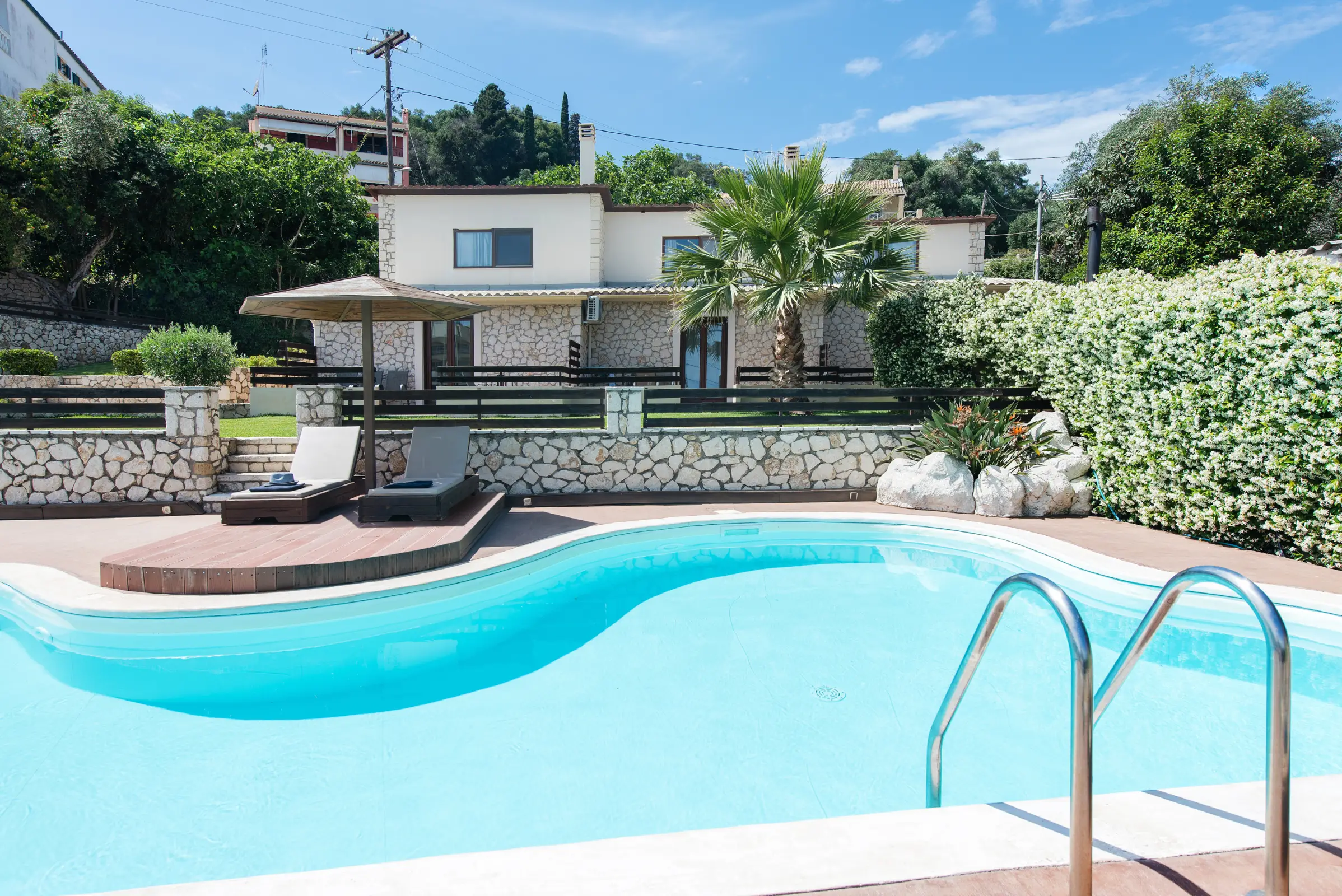 Luxury Maisonettes in Corfu